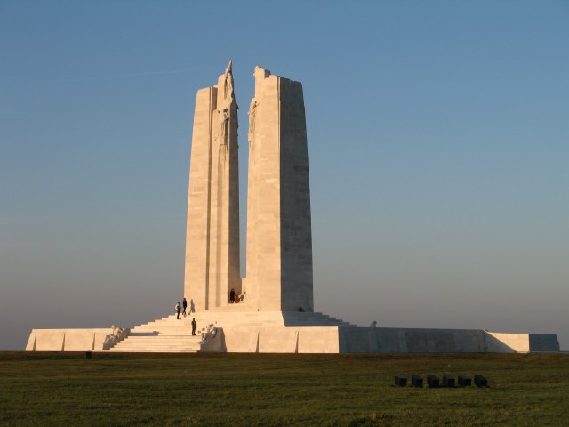 vimy-monument