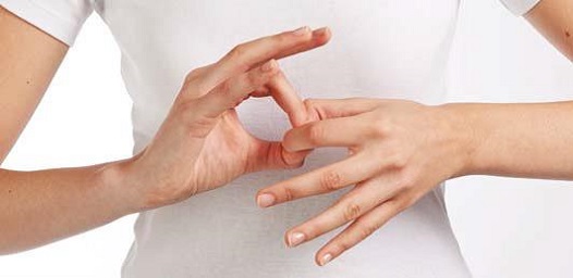 1413422390fruits-of-earth-finger-