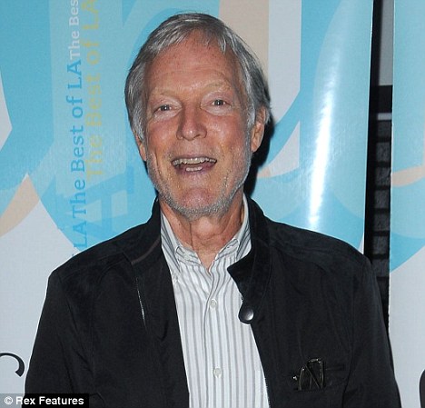 article-1341935-0C96CB65000005DC-35_468x449