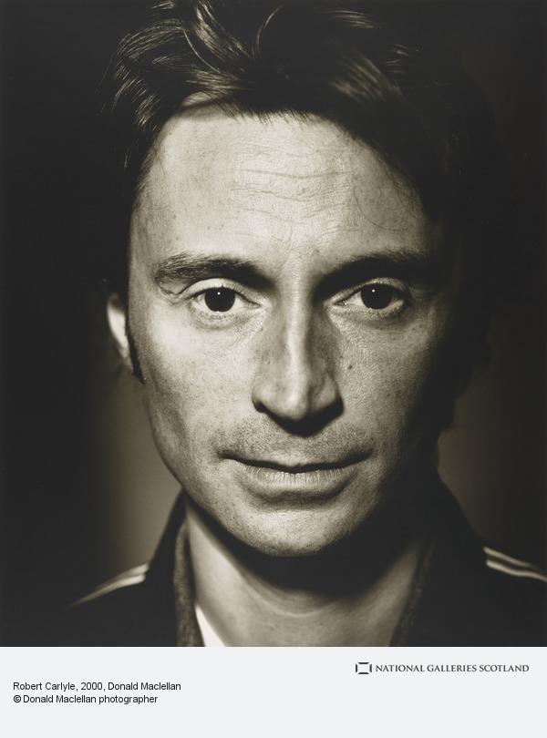 Robert Carlyle