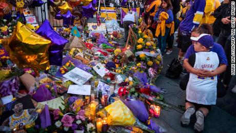 200201145154-kobe-bryant-memorial-staples-center-large-169